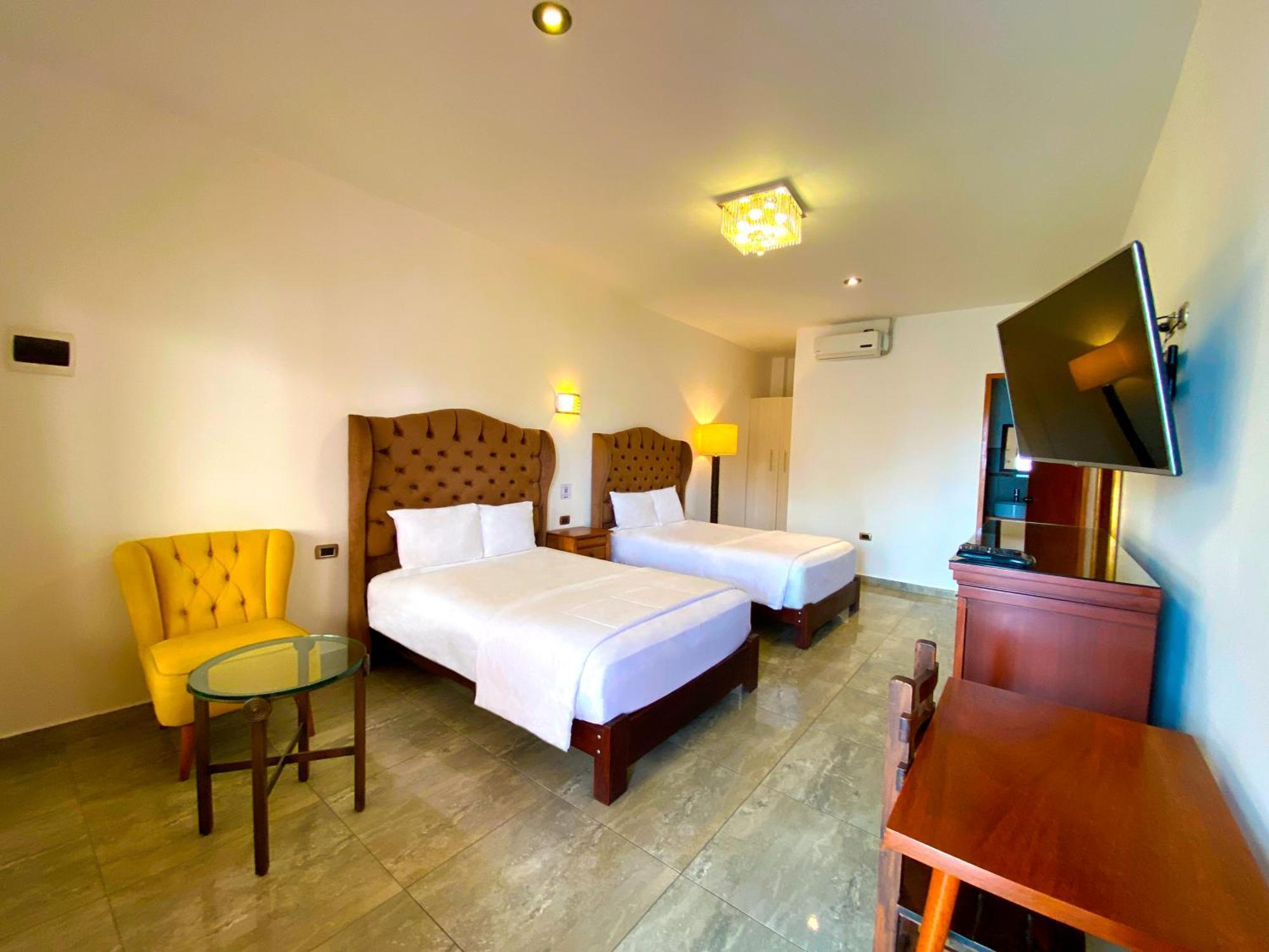 Hotel Resort Thiago Chincha Alta Exteriör bild